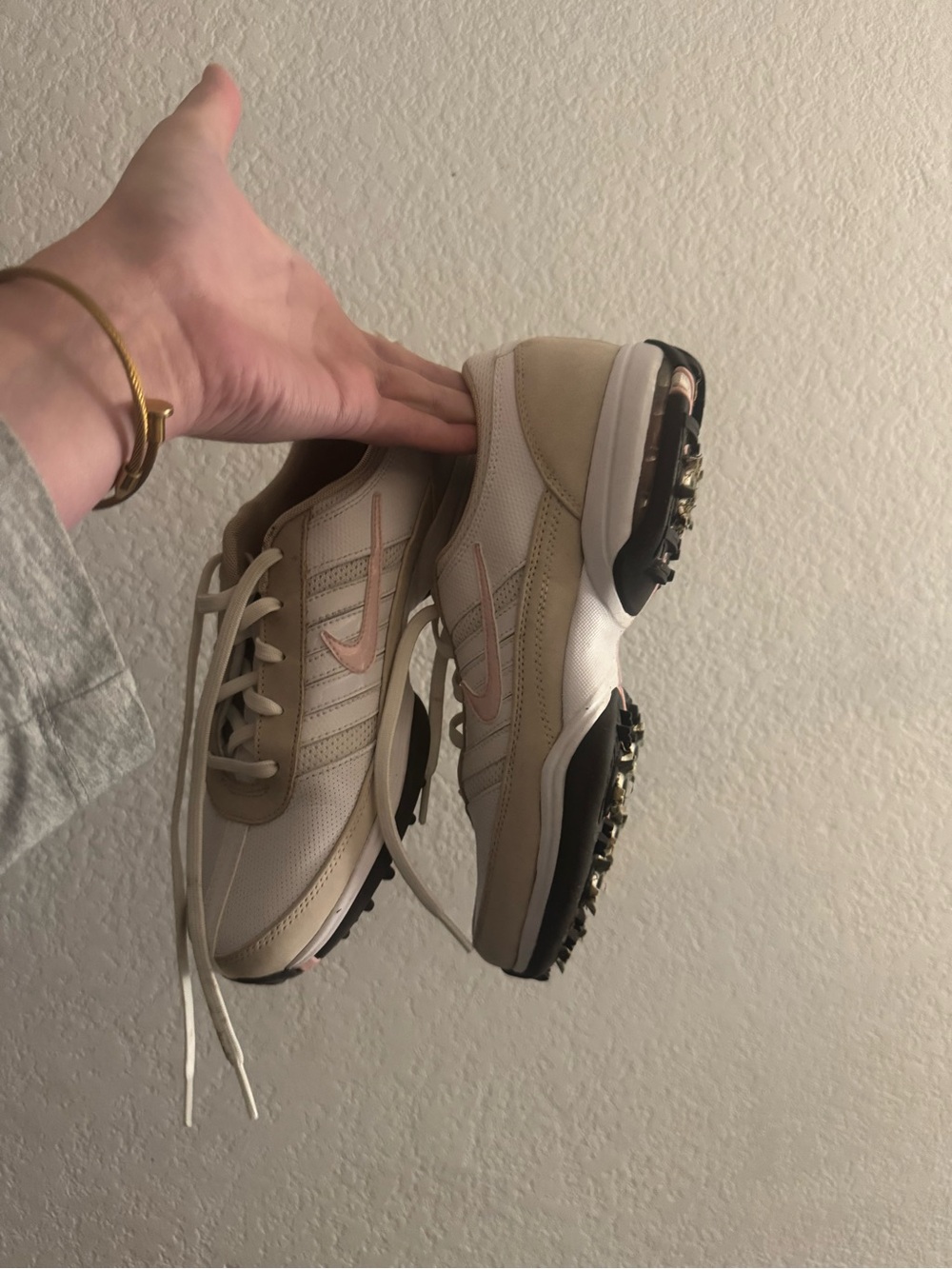 Nike Women’s White, Beige & Pink Golf Spikes